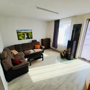 Großartige 3 Mit Kamin Und Garten Für 1-6 Personen Apartment Kaufbeuren